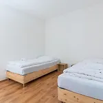 T&k 4 110qm With Balcony Apartment *
