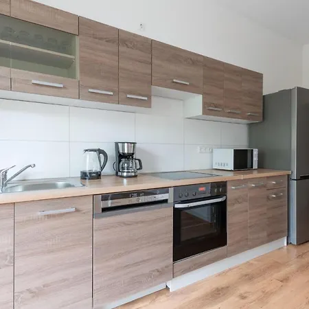 T&k 4 110qm With Balcony Apartment *