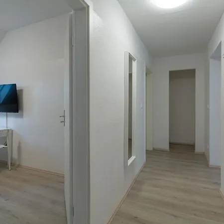T&k 4 110qm With Balcony Apartment *