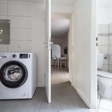 T&k 4 110qm With Balcony דירה דיסבורג