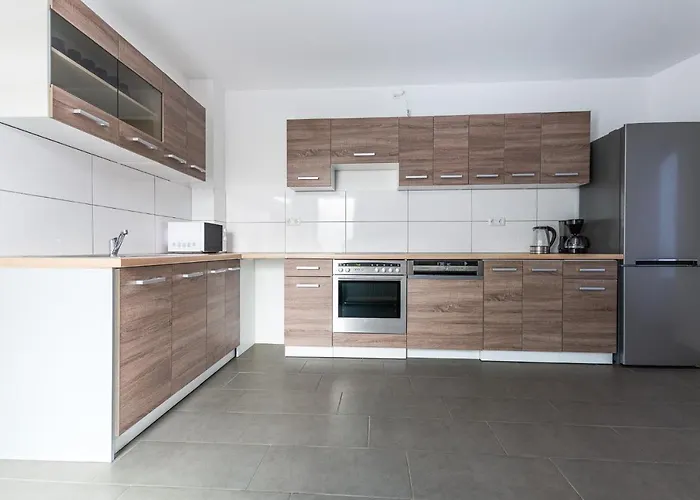 T&k 4 110qm With Balcony Апартаменты